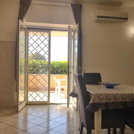 Apartamento Lizzies Hus Fiumicino Exterior foto