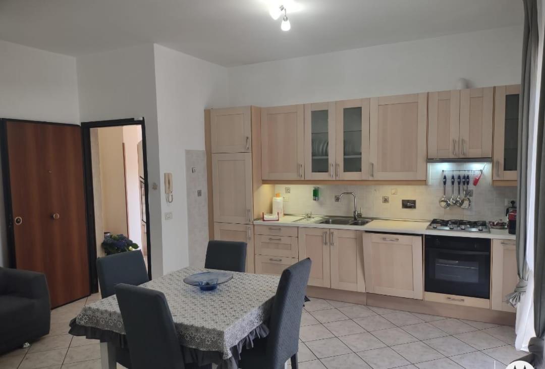 Apartamento Lizzies Hus Fiumicino Exterior foto